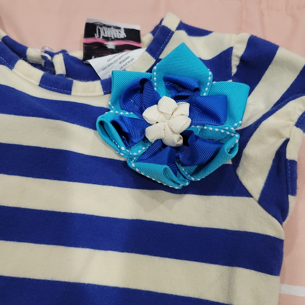 Counting Daisies blue striped floral top Size 5 - Picture 3 of 3